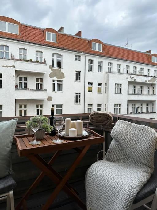 2 Zimmer Apartment Mit Parkplatz Берлин Экстерьер фото